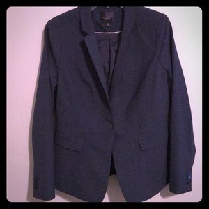 One button blazer
